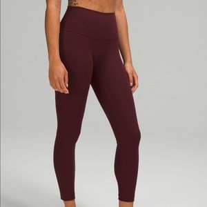 lululemon wunder unders!